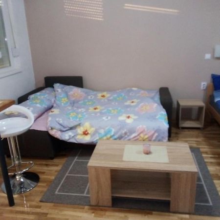 Apartments In City Center Kumanovo Exterior foto